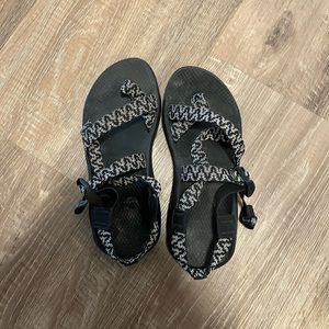 Womens Chacos size 8